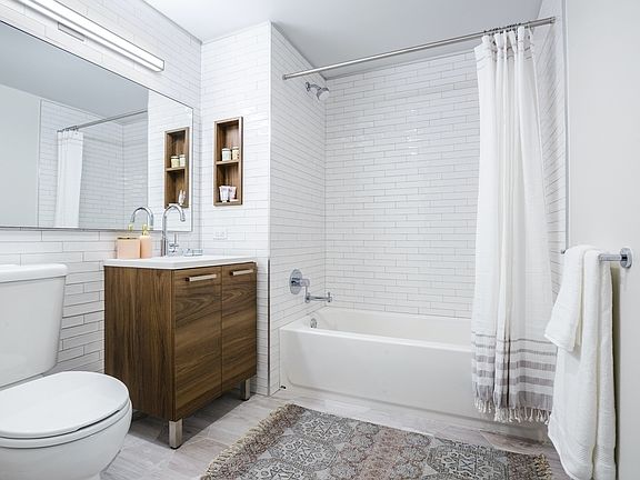 5th image of 751 E 6th St APT 9G