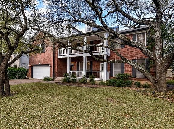 2nd image of 7713 Yaupon Dr