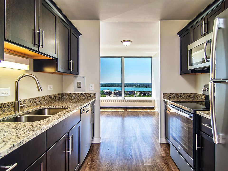 Kitchen - three bedroom apartment