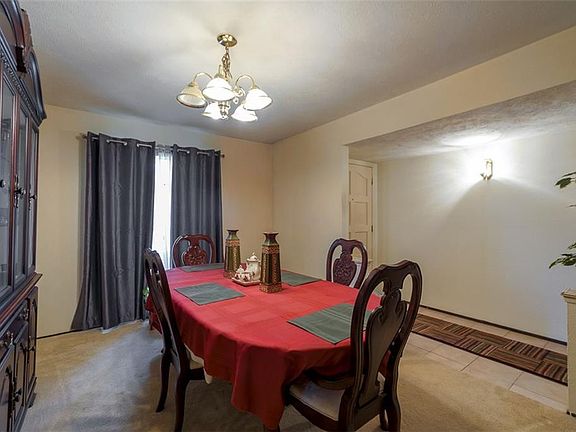 4th image of 6406 McCartney Ln