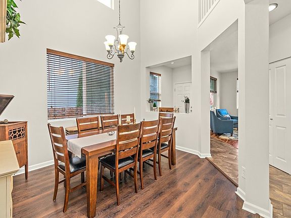 5th image of 2426 84th Ave NE #1102