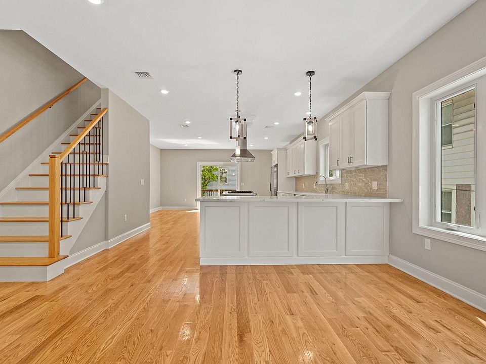 780 Edgewood Ln A, Cliffside Park, NJ 07010 Zillow