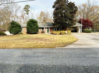 1005 Pinecroft Dr, Anderson, SC 29621