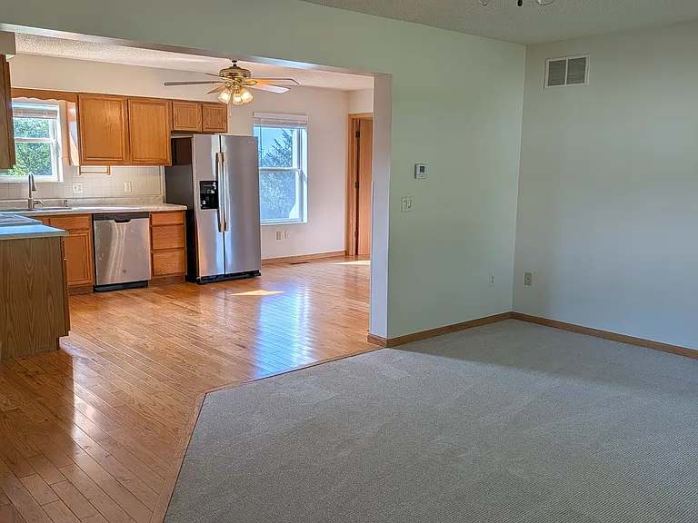12300 S 134th St — Photo 3