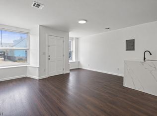700 4th Ave, Elizabeth, NJ 07202