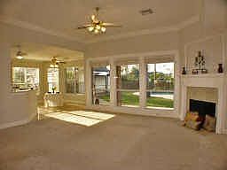 3rd image of 702 Thornwood Dr