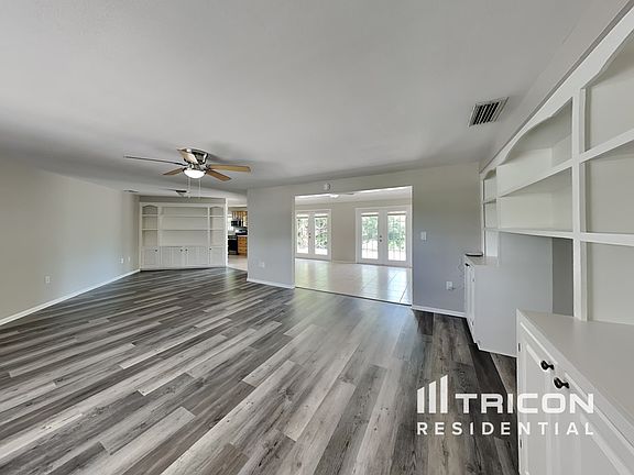 2nd image of 3036 Regatta Dr