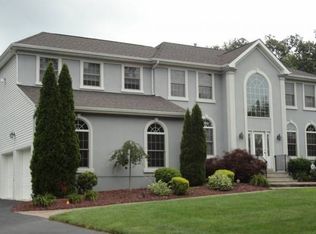 15 Evans Ln, Lawrence Township, NJ 08648