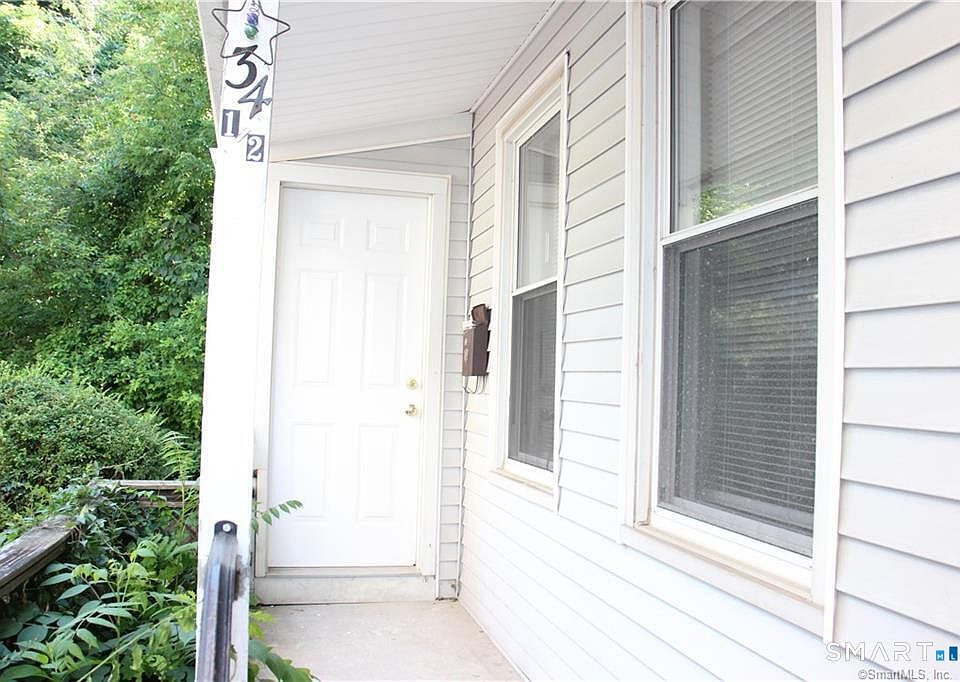 1st image of 34 Cottage St