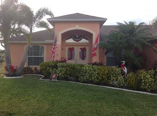 118 NE 7th Pl, Cape Coral, FL 33909