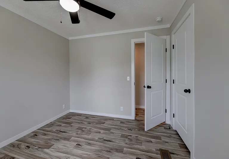 295 Seay Rd #38 — Photo 23