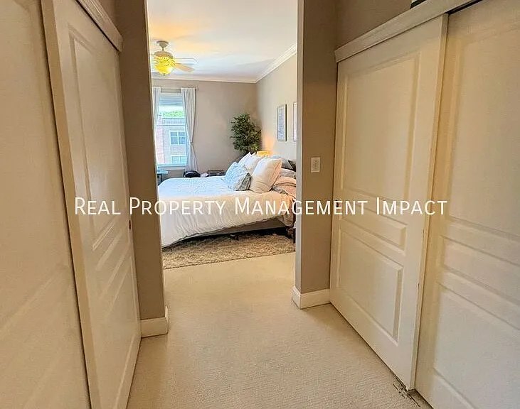 532 Meadowmont Village Cir — Photo 17