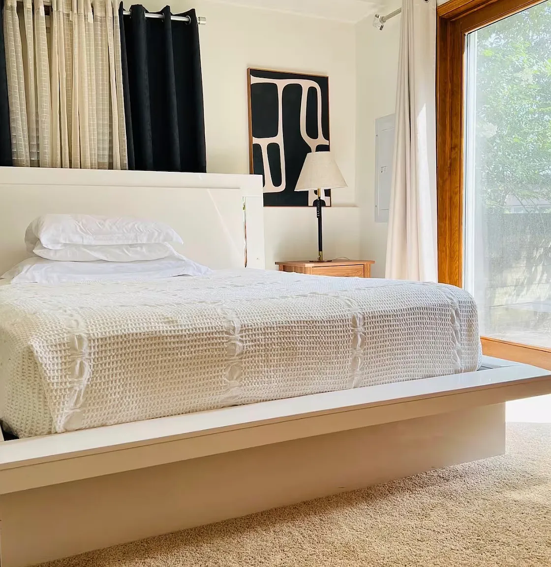 1 bed, 1000 sqft, $2,500 — Photo 1
