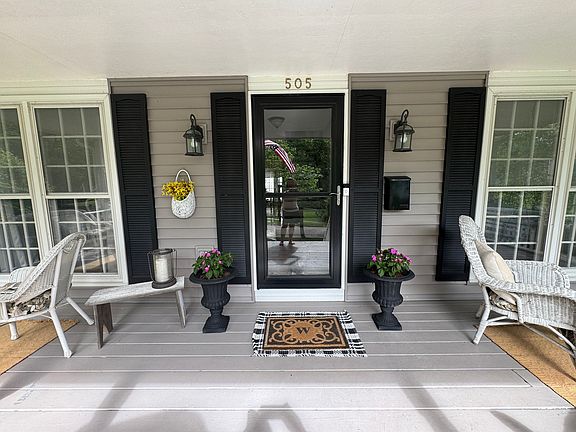 2nd image of 505 Highland Ave