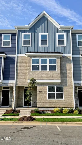 803 Lucky Clover Way Photo 1