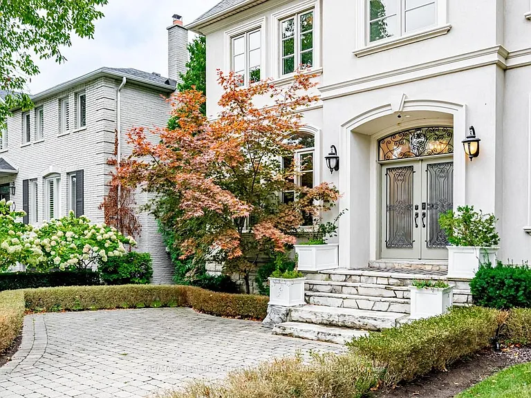 8 York Rd — Photo 3