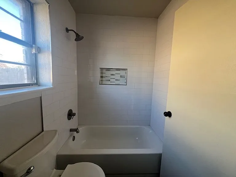 5325 Fairmont St — Photo 14