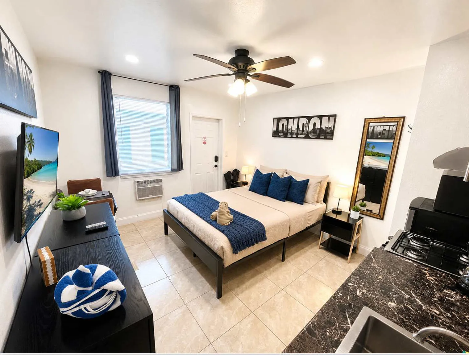 Studio, 1.0 bath, 290 sqft, $2,027 — Photo 1