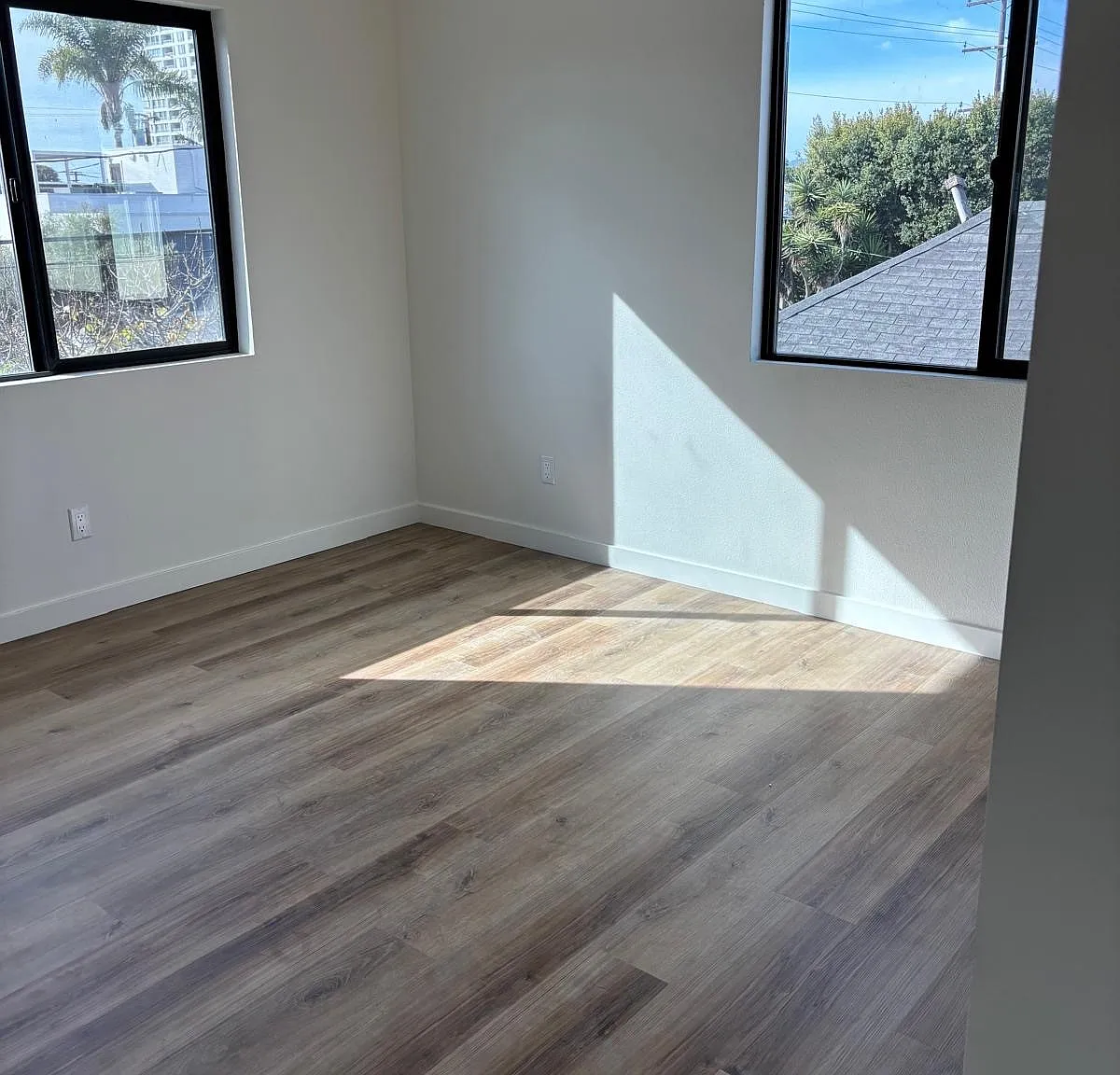 1 bed, $4,400 — Photo 4