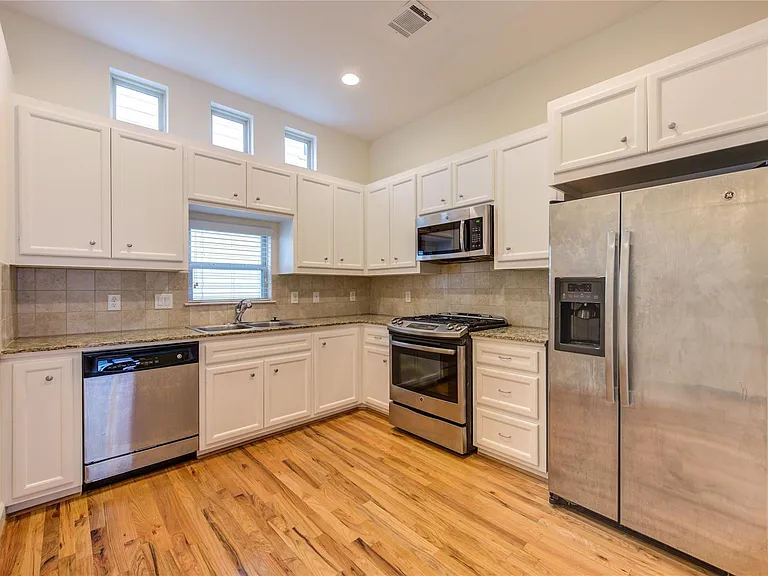 2710 Hullsmith Dr #402 — Photo 11