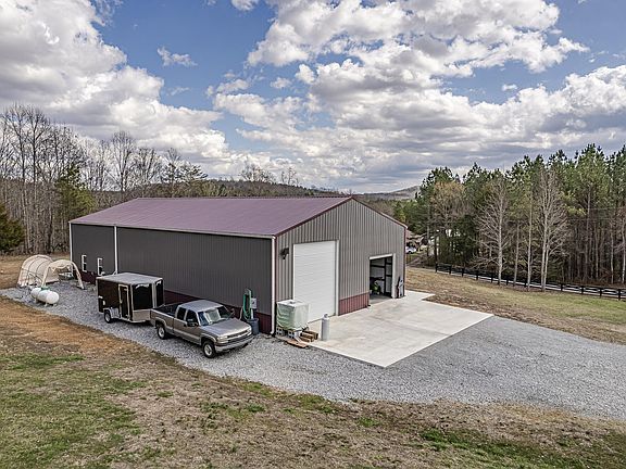 2nd image of 240 County Road 226
