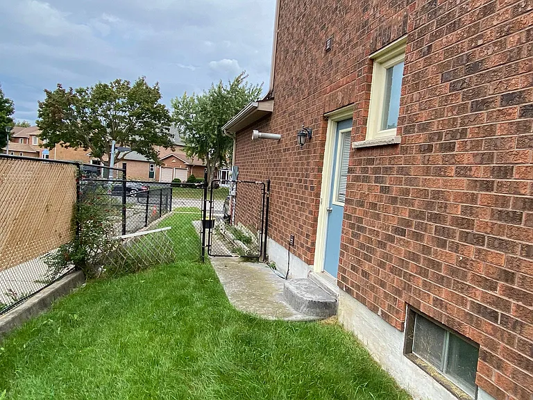 92 Nelson Cir — Photo 24