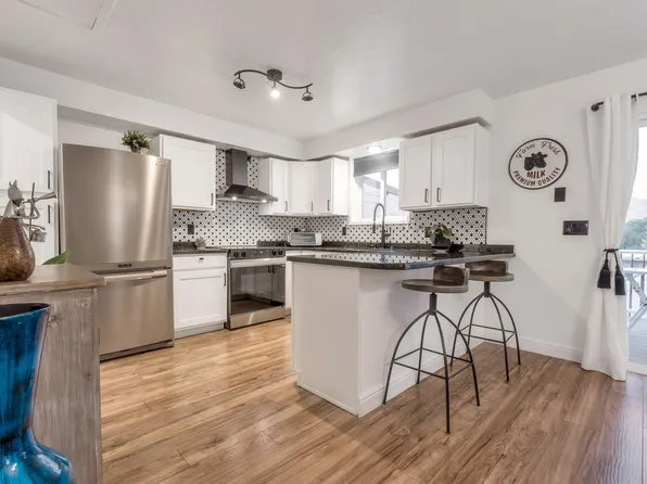 18 W La Vista Dr, West Jordan, UT 84088
