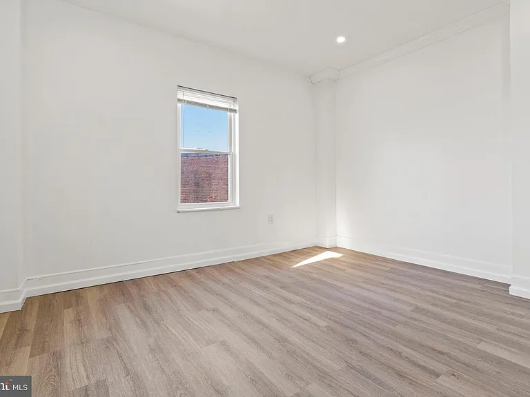 1602 S Broad St #3 — Photo 14