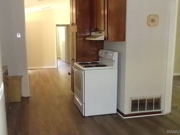 4th image of 250 Easthaven Rd