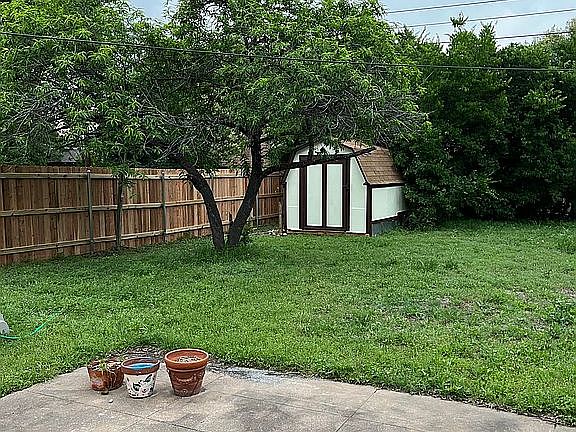 5th image of 1721 Mountainview Dr
