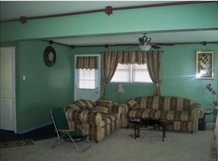 2704 Charles Dr, Chalmette, LA 70043