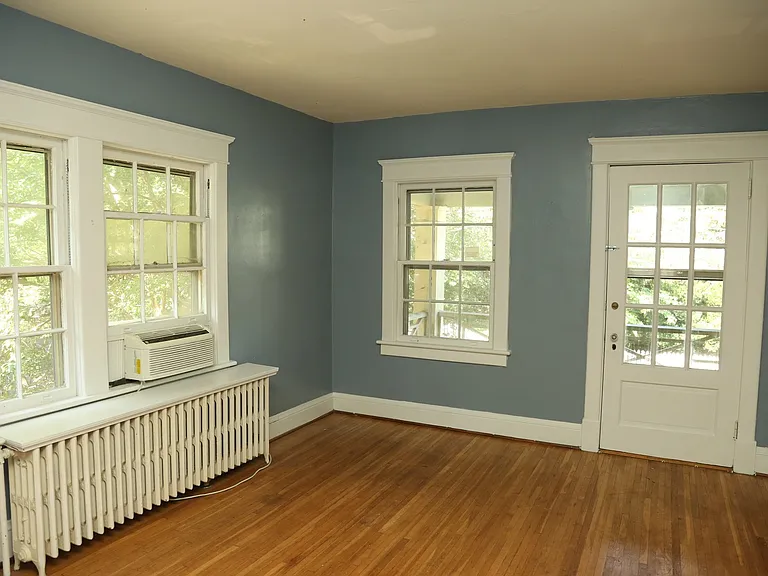 432 3rd St NE — Photo 14