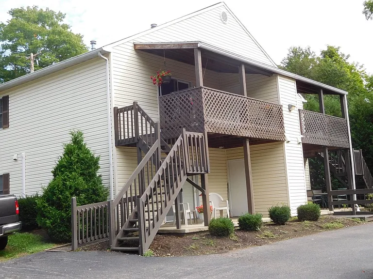 Millstream Apartments — Photo 23