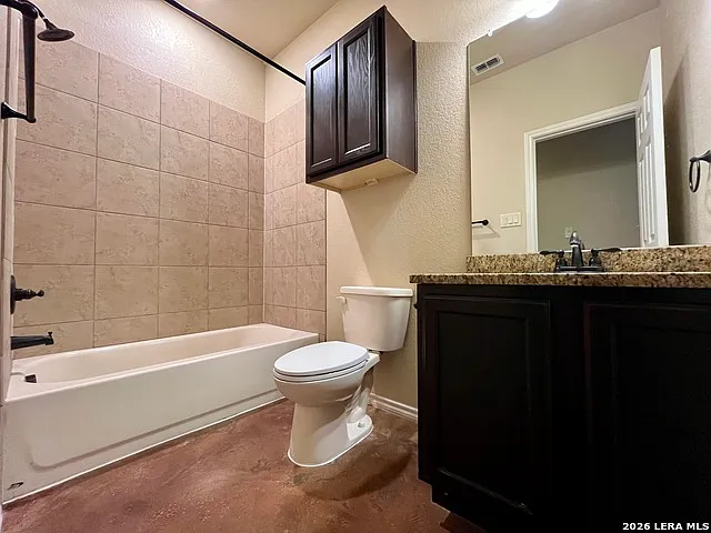 185 Joanne Cv — Photo 8