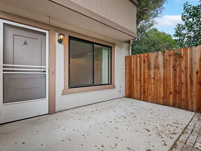 1233 Richelle Ln #A — Photo 15