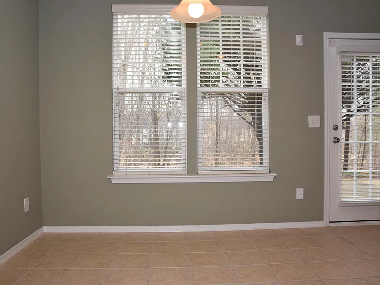 8224 Stone Cellar Dr — Photo 12