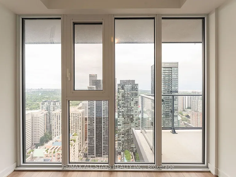 634 Church St #4006 — Photo 10