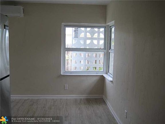 2nd image of 1728 NE 20th Ave