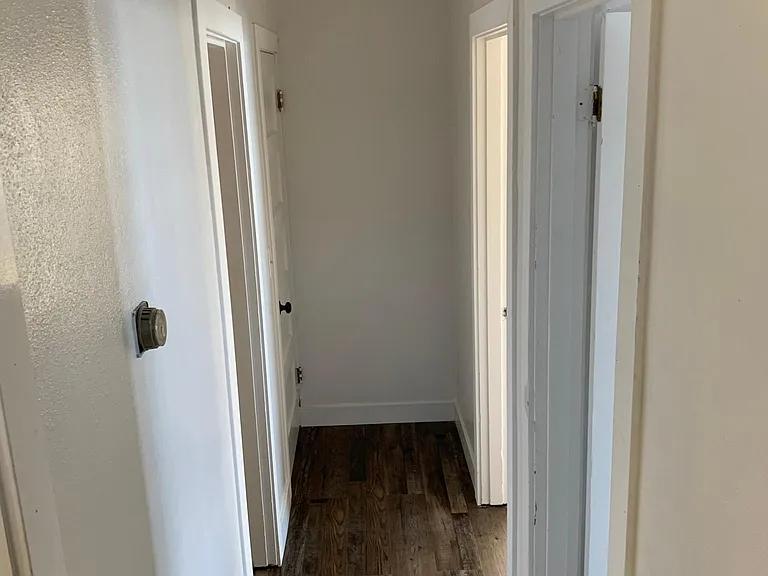 3030 SW Western Blvd — Photo 9