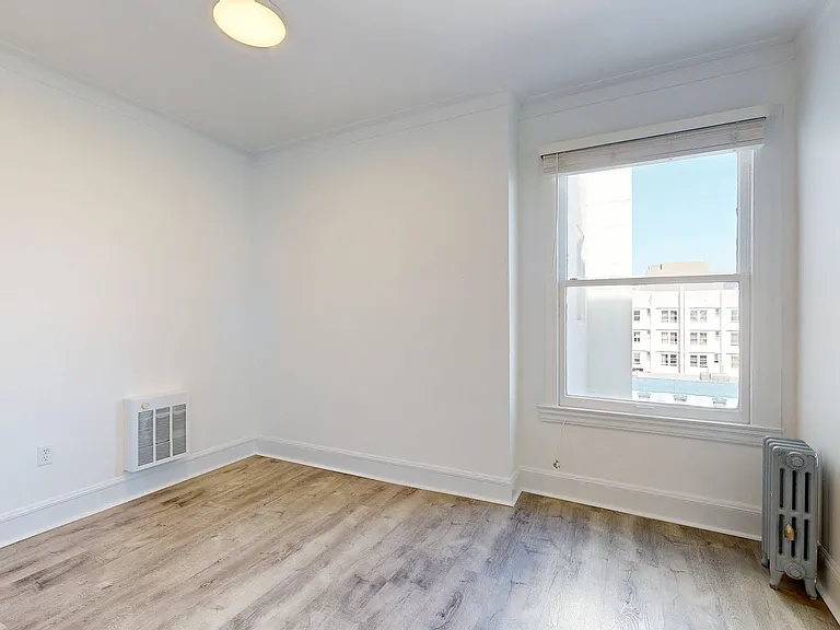 723 Ellis St #504 — Photo 4