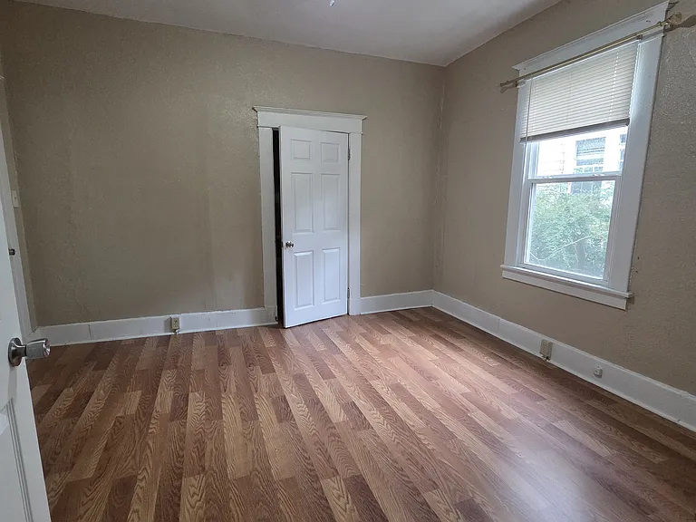 2507 N View Ave #2507 — Photo 4