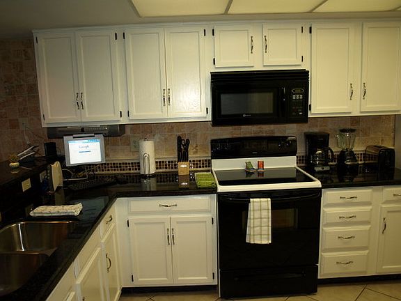 2nd image of 900 Padre Blvd #703
