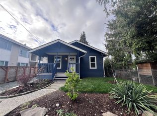 9045 9th Ave SW, Seattle, WA 98106