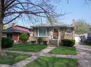 15113 Oak St, Dolton, IL 60419