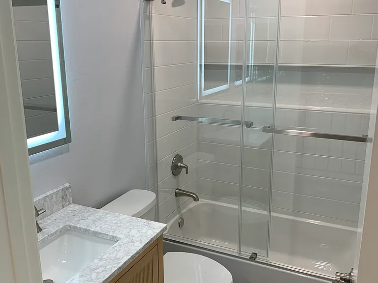 1722 Kingsdown Ct — Photo 14