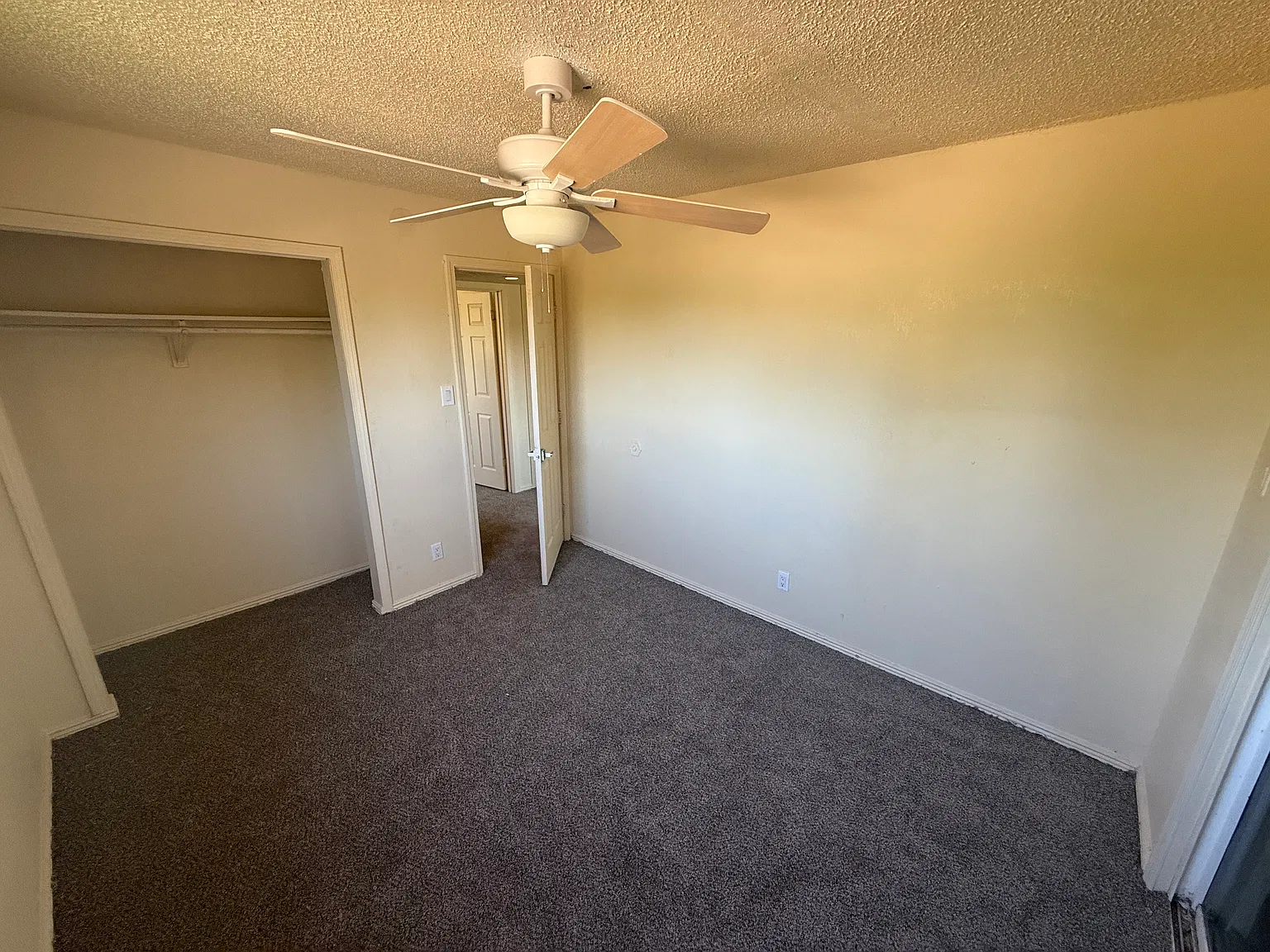 2 bed, $1,450 — Photo 3
