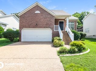 1460 Aaronwood Dr, Old Hickory, TN 37138