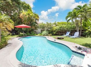 855 NE 111th St, Biscayne Park, FL 33161