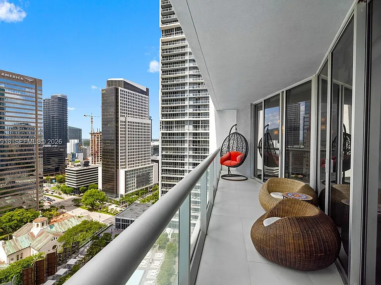 475 Brickell Ave #2611 — Photo 4