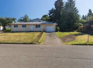 28024 22nd Ave S, Federal Way, WA